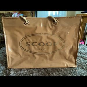 SCOOP vinyl shopping tote